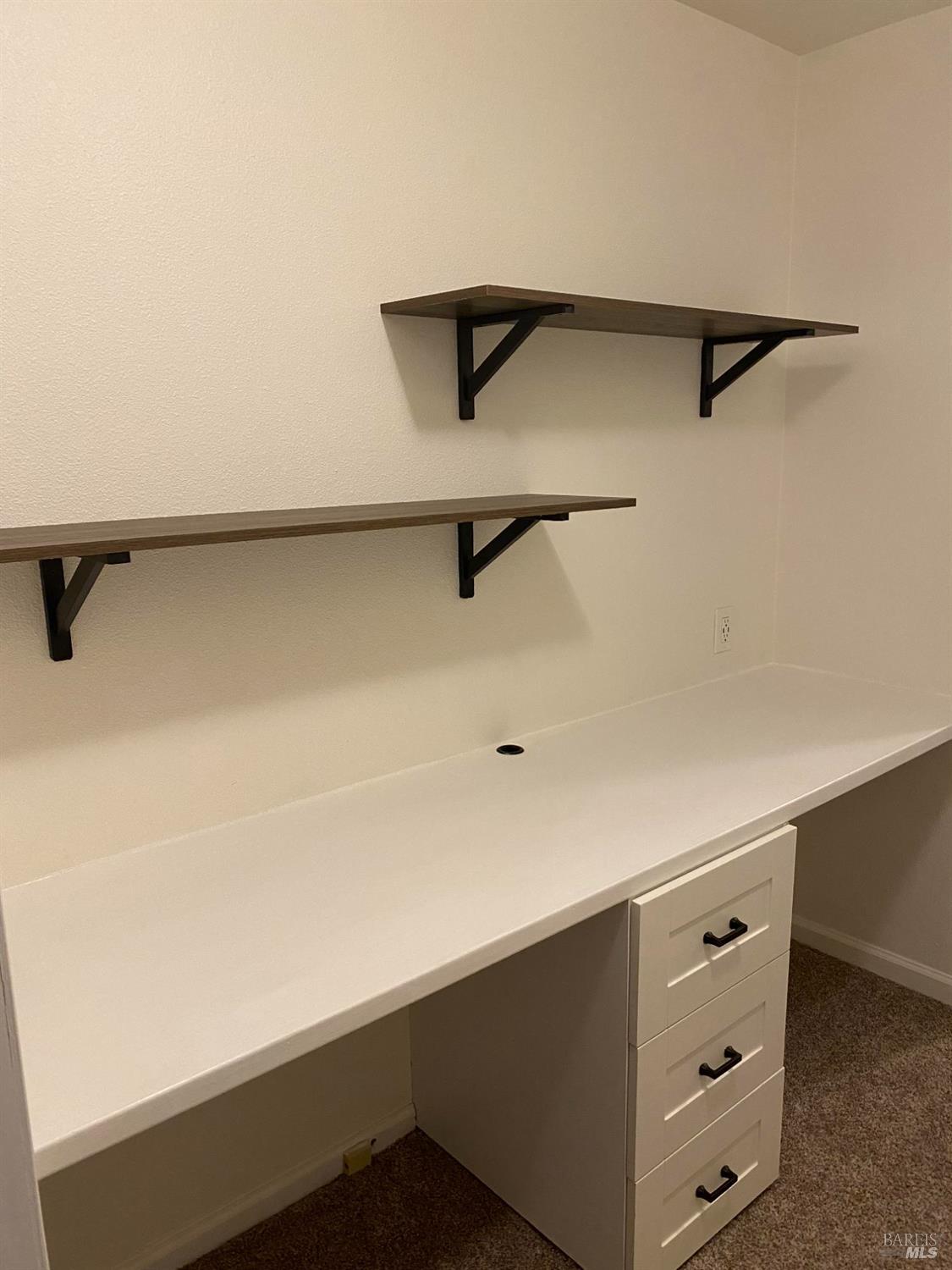 Detail Gallery Image 7 of 9 For 829 Hunt Ave #C,  Saint Helena,  CA 94574 - 2 Beds | 1 Baths