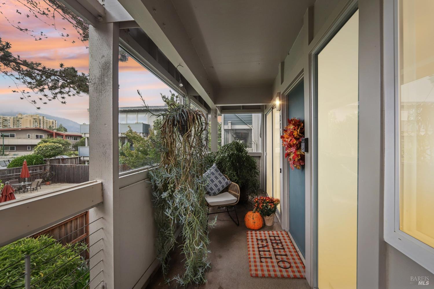 Detail Gallery Image 46 of 64 For 290 via Casitas Unkn #206,  Greenbrae,  CA 94904 - 3 Beds | 2 Baths