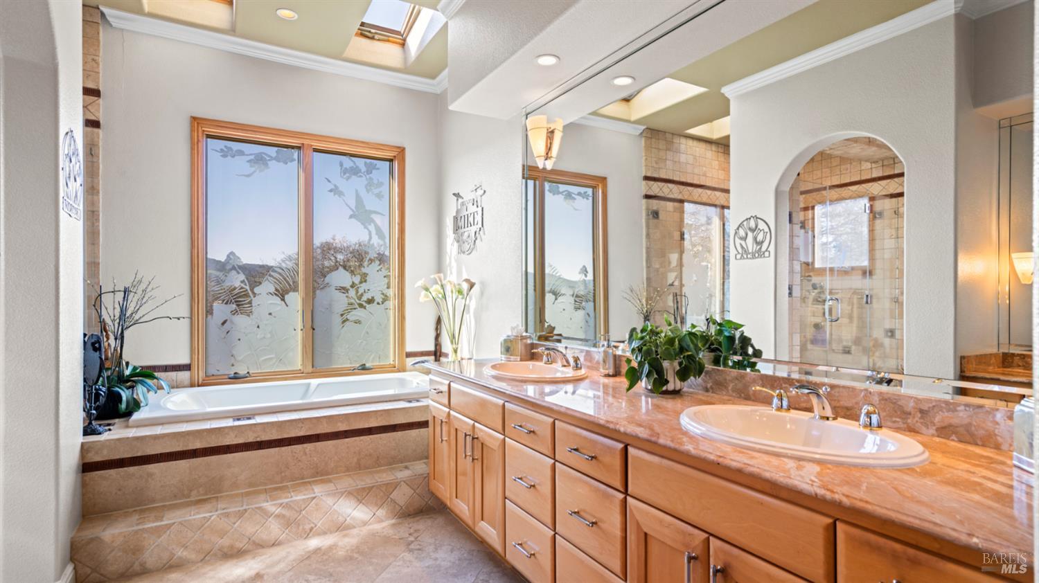 Detail Gallery Image 38 of 83 For 5304 Ravenridge Pl, Fairfield,  CA 94534 - 4 Beds | 4 Baths