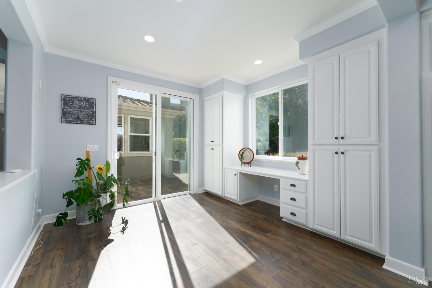 Detail Gallery Image 14 of 78 For 628 Stephen Ct, Benicia,  CA 94510 - 5 Beds | 4 Baths