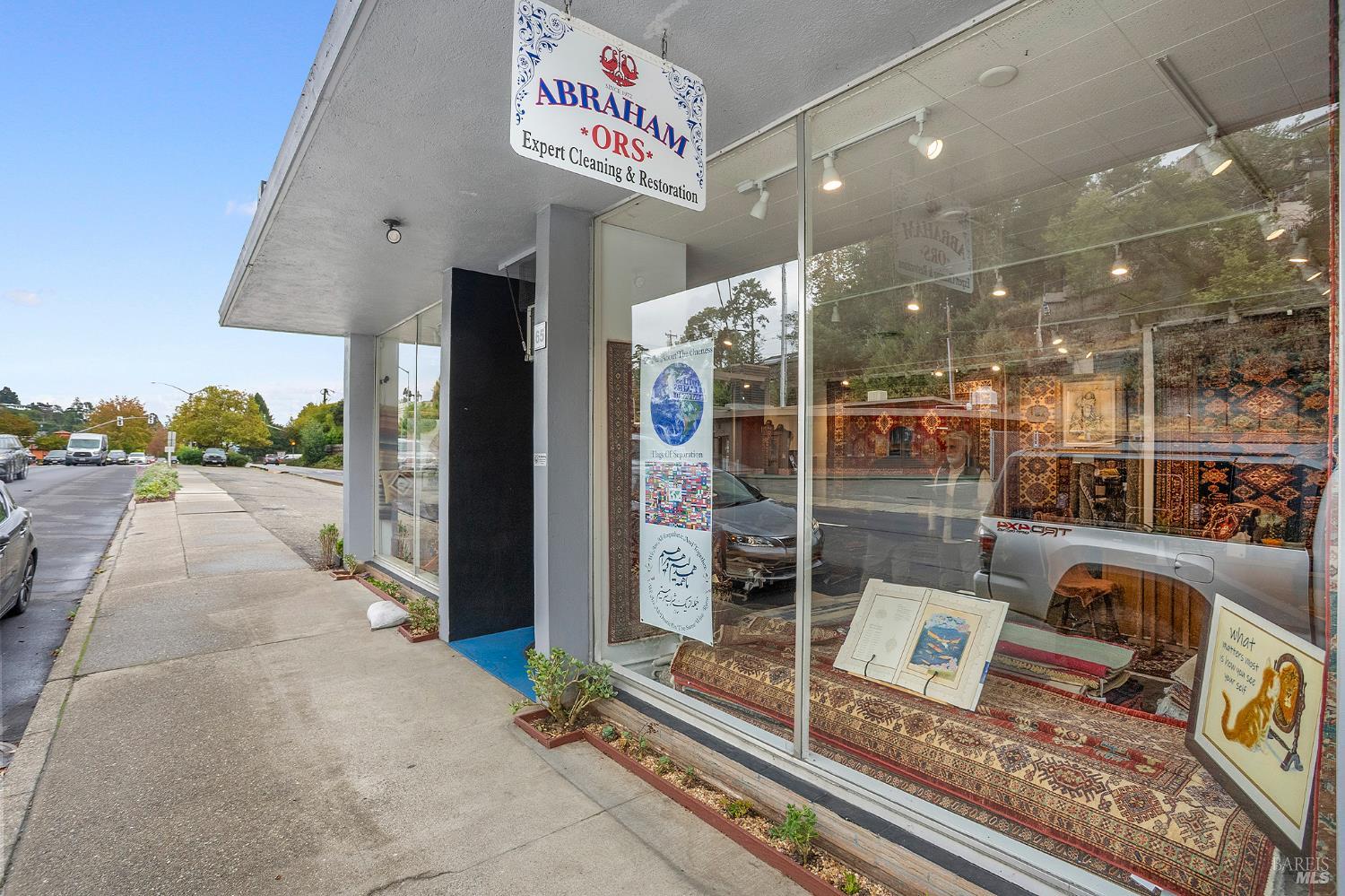 Detail Gallery Image 16 of 34 For 65 Red Hill Ave, San Anselmo,  CA 94960 - – Beds | – Baths