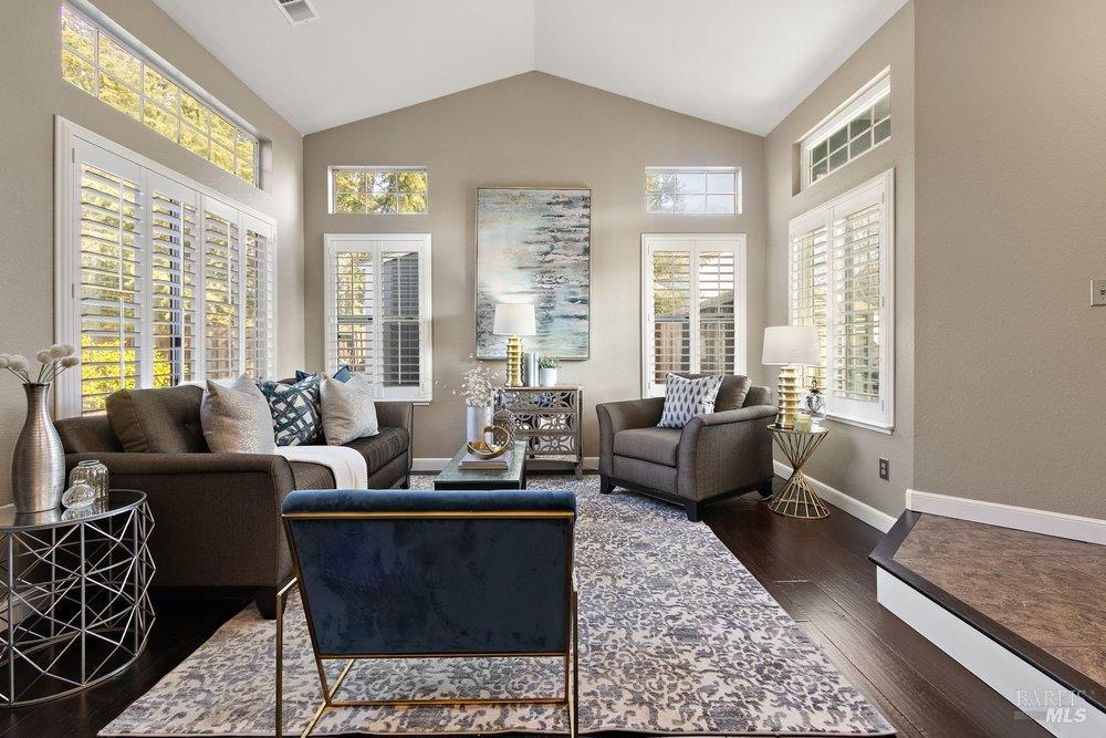 Detail Gallery Image 6 of 42 For 387 Allen Way, Benicia,  CA 94510 - 4 Beds | 2/1 Baths