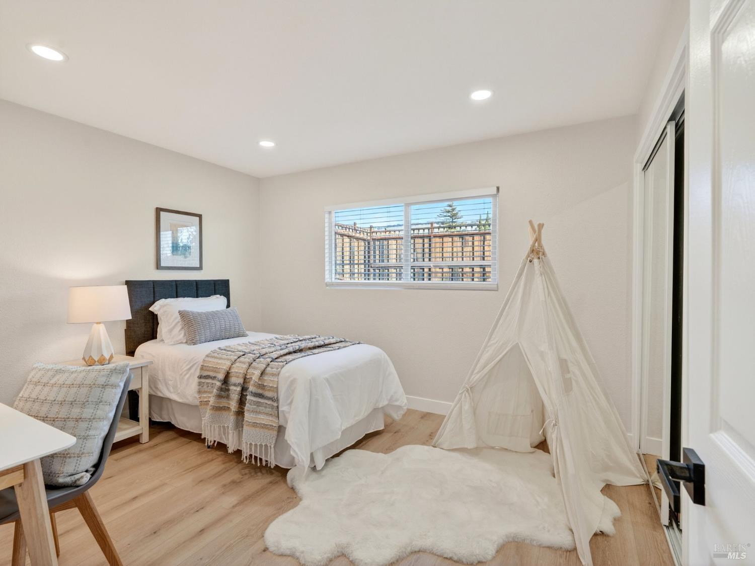 Detail Gallery Image 14 of 43 For 138 Dieninger St, Vallejo,  CA 94589 - 3 Beds | 2 Baths