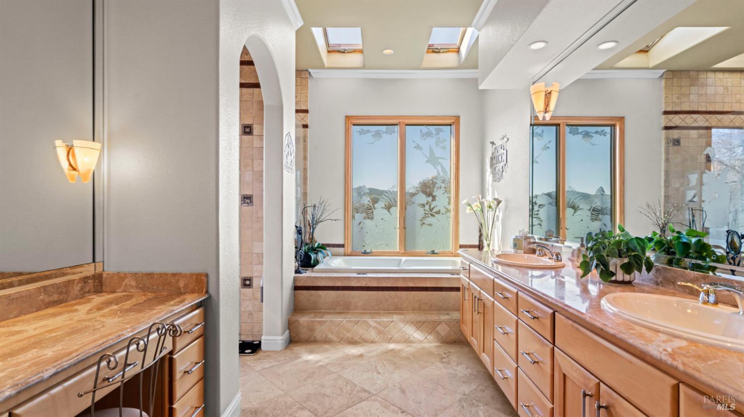 Detail Gallery Image 37 of 83 For 5304 Ravenridge Pl, Fairfield,  CA 94534 - 4 Beds | 4 Baths