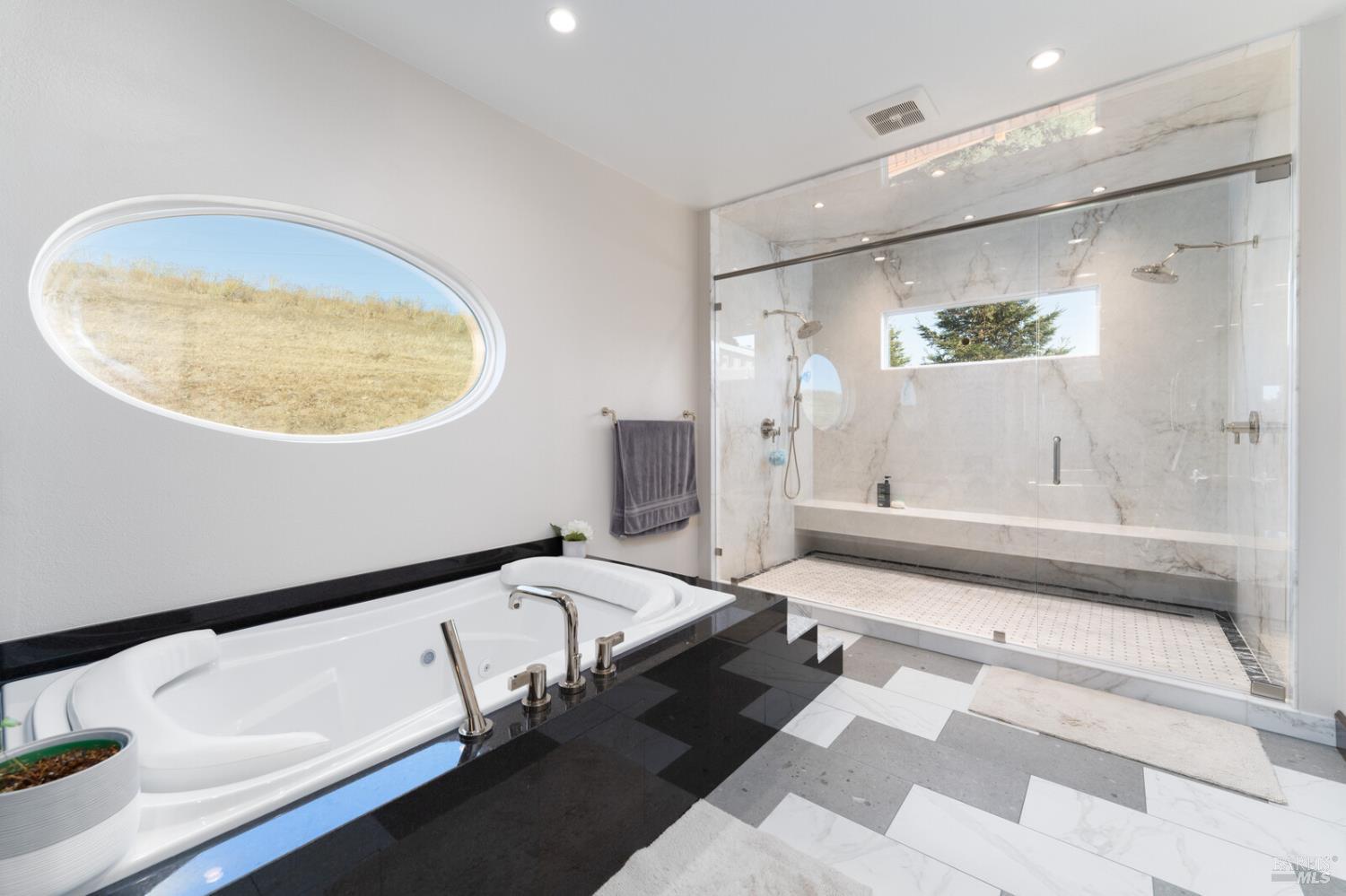 Detail Gallery Image 41 of 78 For 628 Stephen Ct, Benicia,  CA 94510 - 5 Beds | 4 Baths