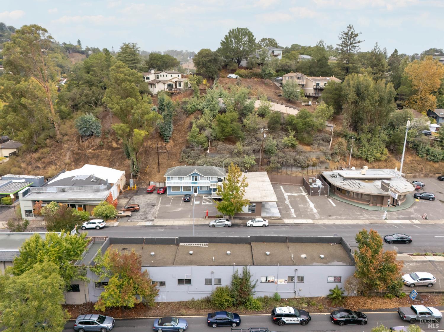 Detail Gallery Image 32 of 34 For 65 Red Hill Ave, San Anselmo,  CA 94960 - – Beds | – Baths
