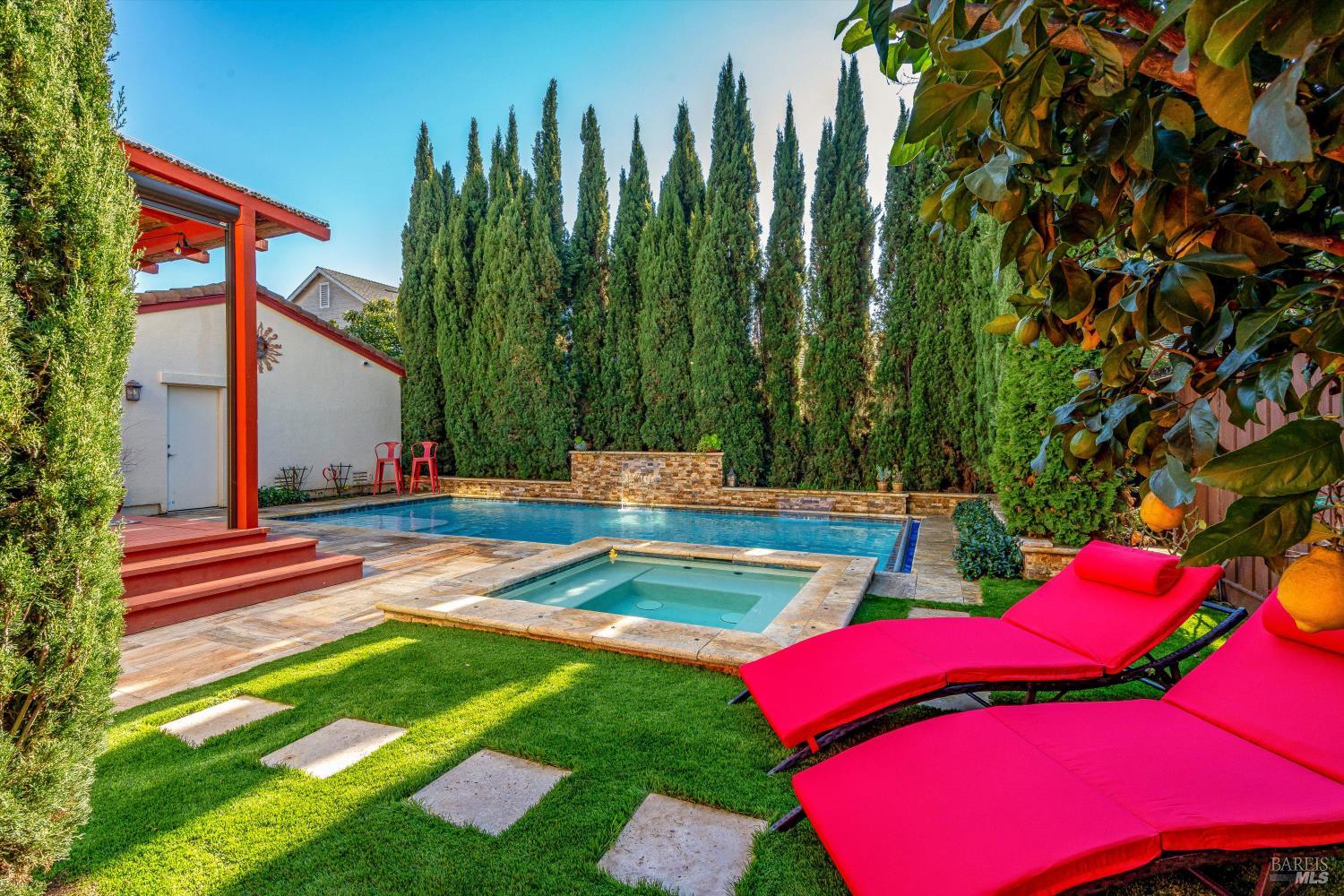 Detail Gallery Image 5 of 60 For 405 Brockman Ln, Sonoma,  CA 95476 - 4 Beds | 3 Baths