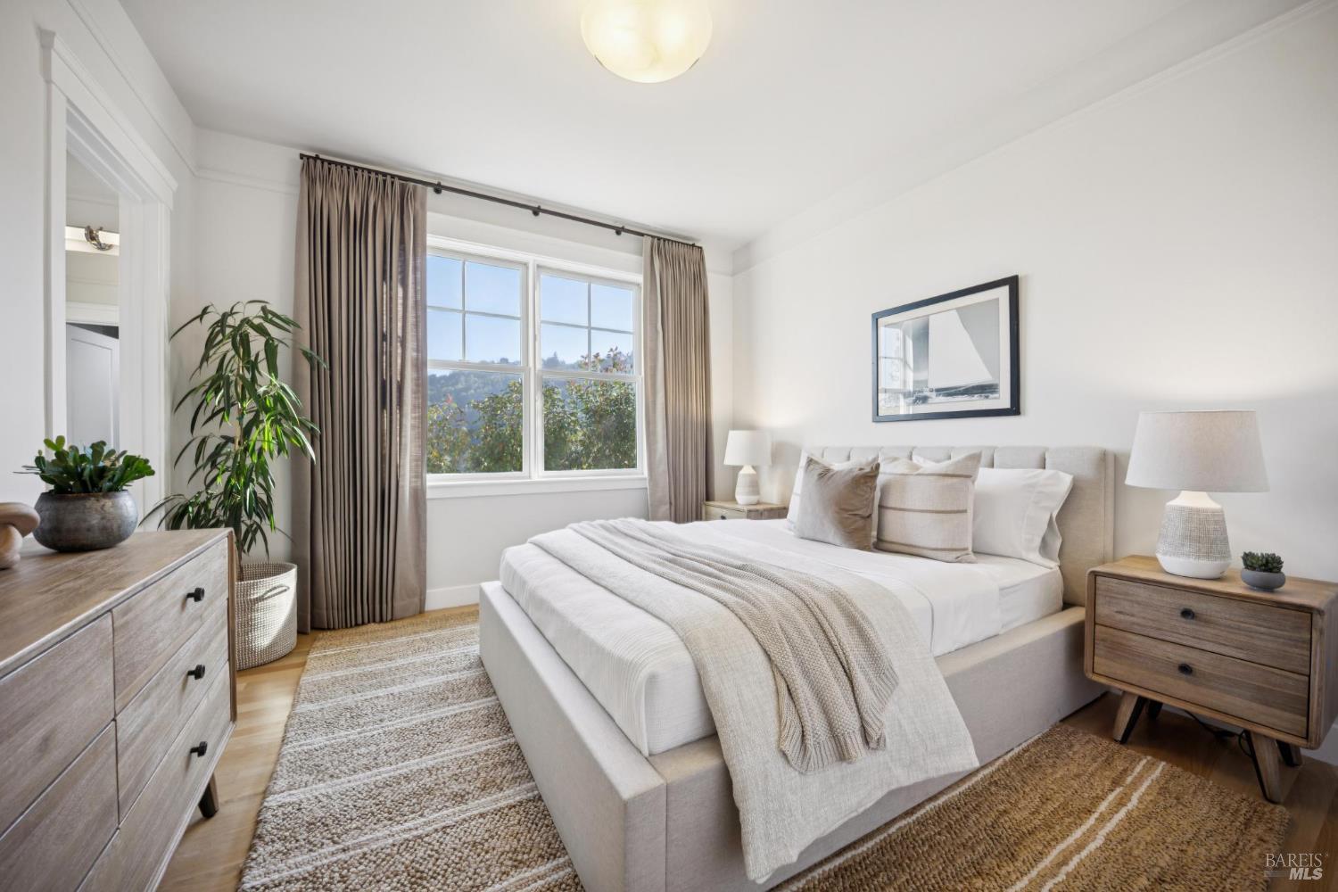 Detail Gallery Image 42 of 53 For 39 Baywood Ter, San Rafael,  CA 94901 - 4 Beds | 2/1 Baths