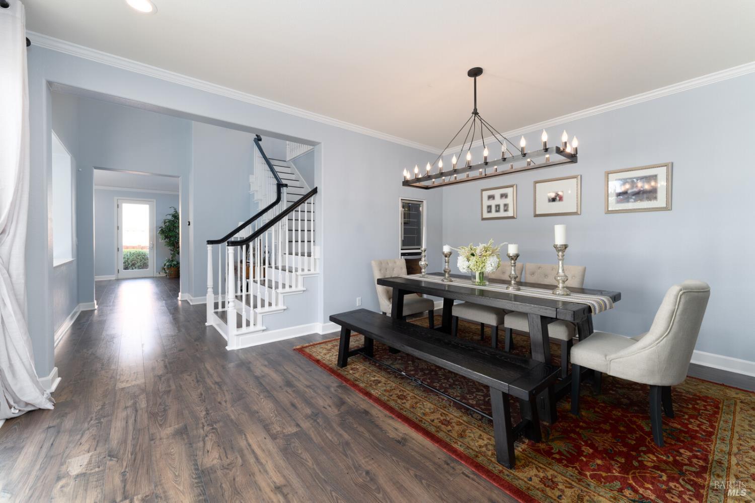 Detail Gallery Image 8 of 78 For 628 Stephen Ct, Benicia,  CA 94510 - 5 Beds | 4 Baths