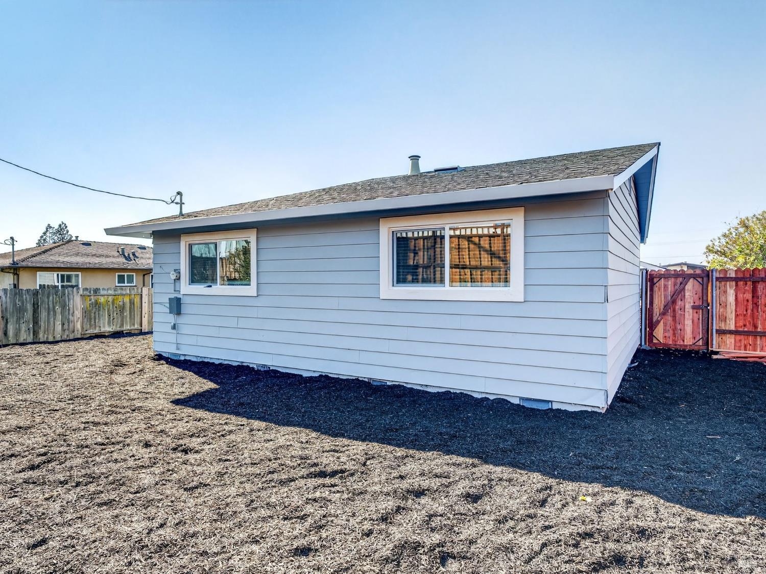 Detail Gallery Image 32 of 43 For 138 Dieninger St, Vallejo,  CA 94589 - 3 Beds | 2 Baths