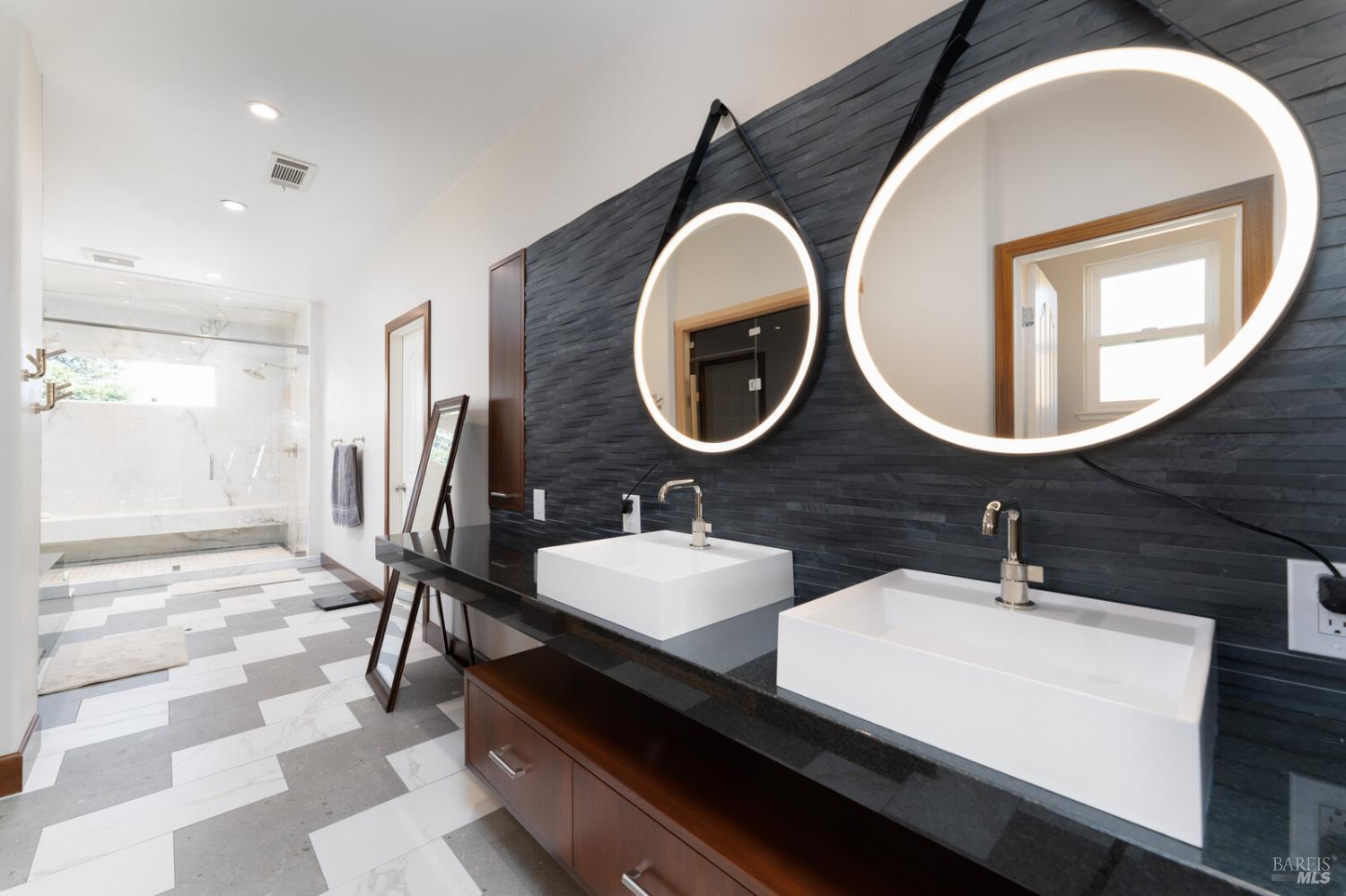 Detail Gallery Image 36 of 78 For 628 Stephen Ct, Benicia,  CA 94510 - 5 Beds | 4 Baths