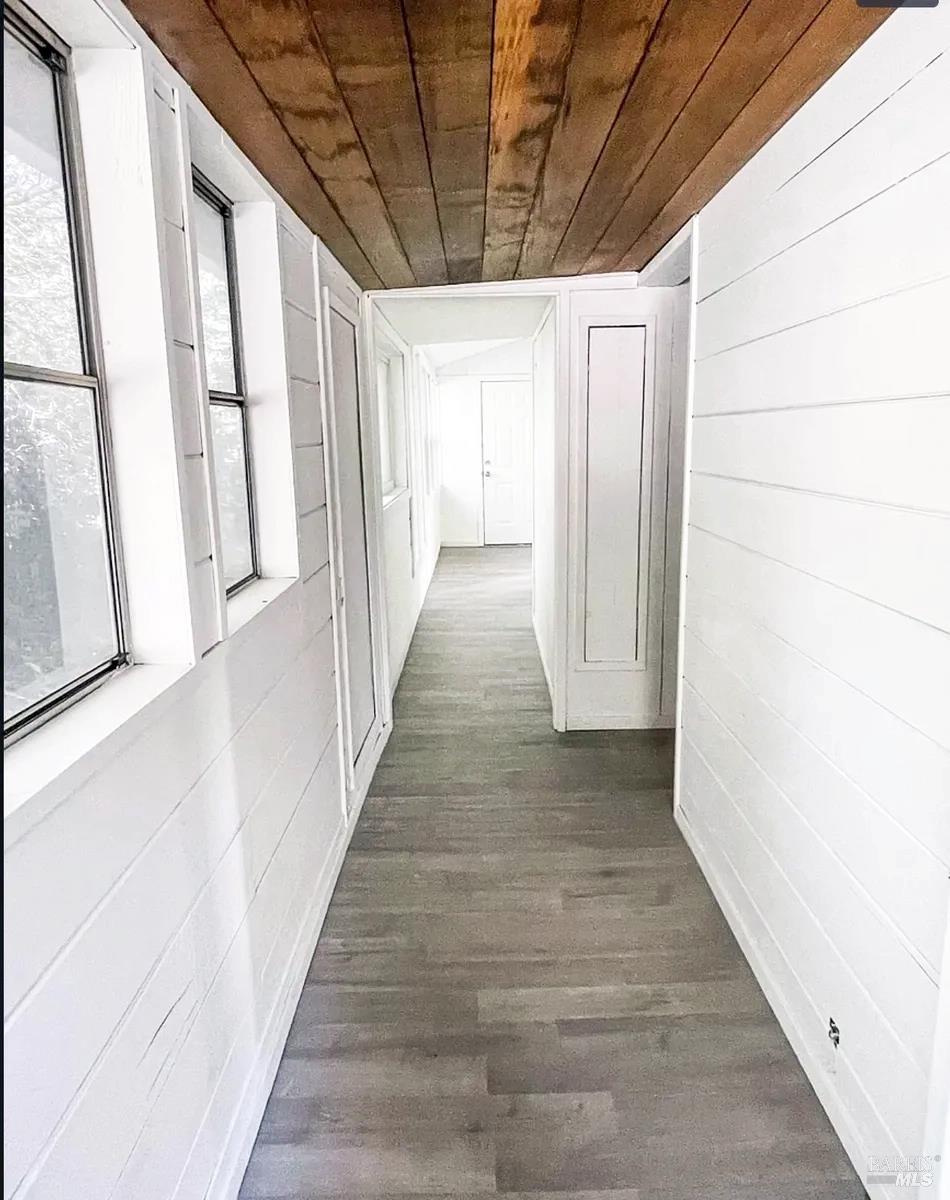 Detail Gallery Image 10 of 13 For 919 Naify Ln, Santa Rosa,  CA 95407 - 5 Beds | 2 Baths