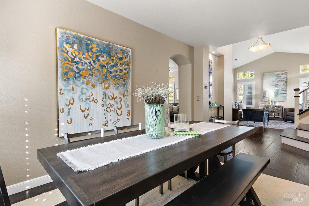 Detail Gallery Image 11 of 42 For 387 Allen Way, Benicia,  CA 94510 - 4 Beds | 2/1 Baths