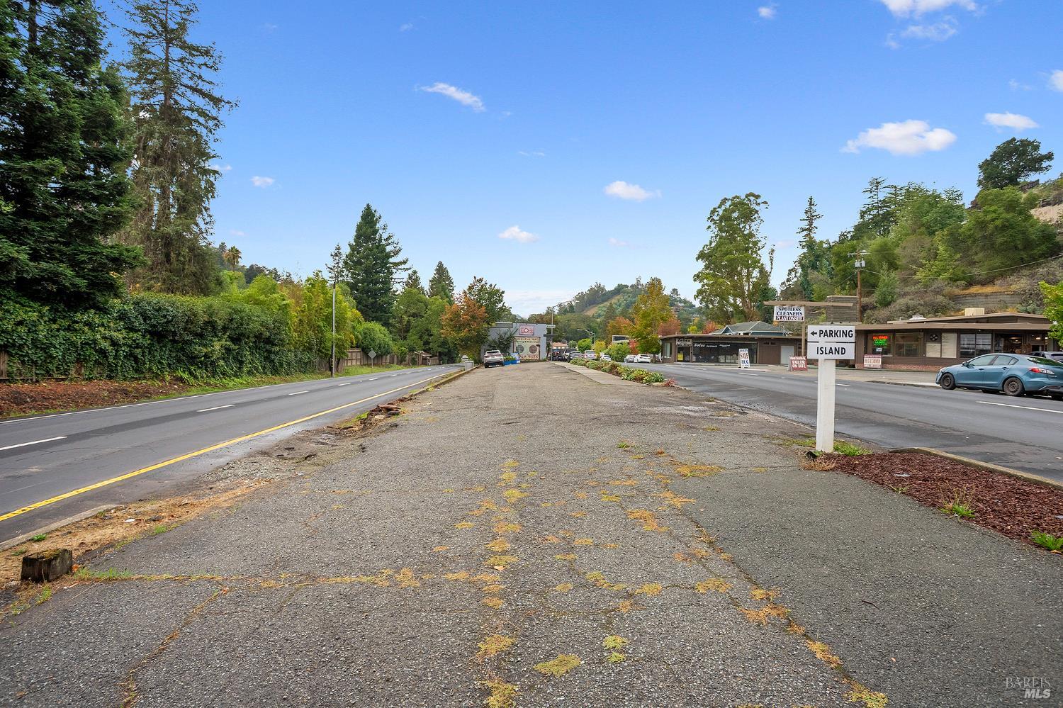 Detail Gallery Image 24 of 34 For 65 Red Hill Ave, San Anselmo,  CA 94960 - – Beds | – Baths