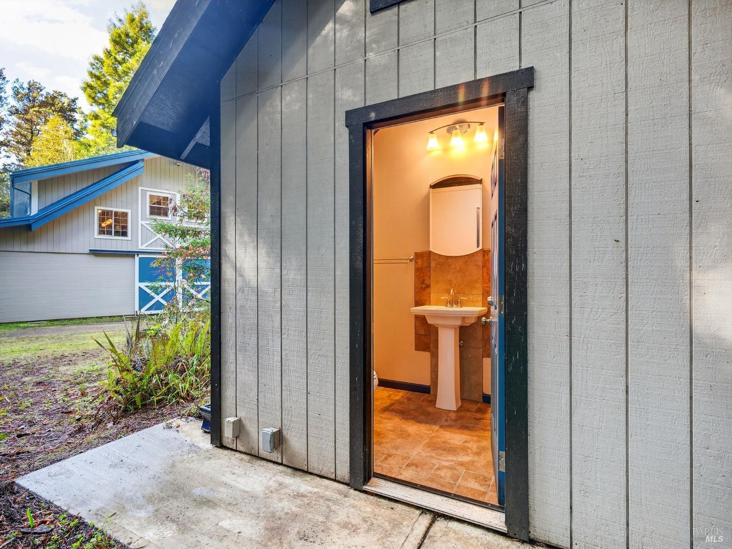 Detail Gallery Image 26 of 26 For 19400 Dorffi Rd, Fort Bragg,  CA 95437 - 3 Beds | 2/1 Baths