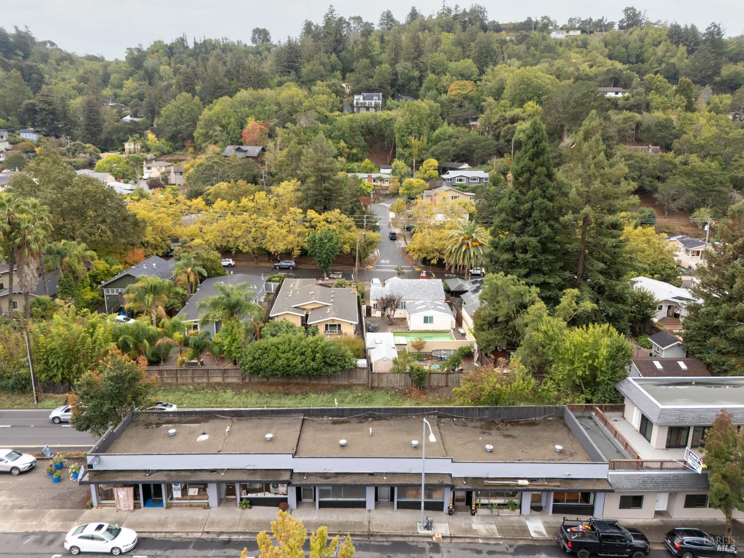 Detail Gallery Image 30 of 34 For 65 Red Hill Ave, San Anselmo,  CA 94960 - – Beds | – Baths