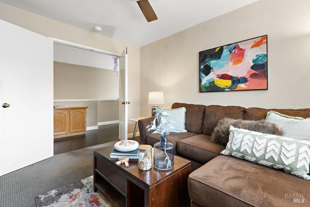 Detail Gallery Image 28 of 42 For 387 Allen Way, Benicia,  CA 94510 - 4 Beds | 2/1 Baths