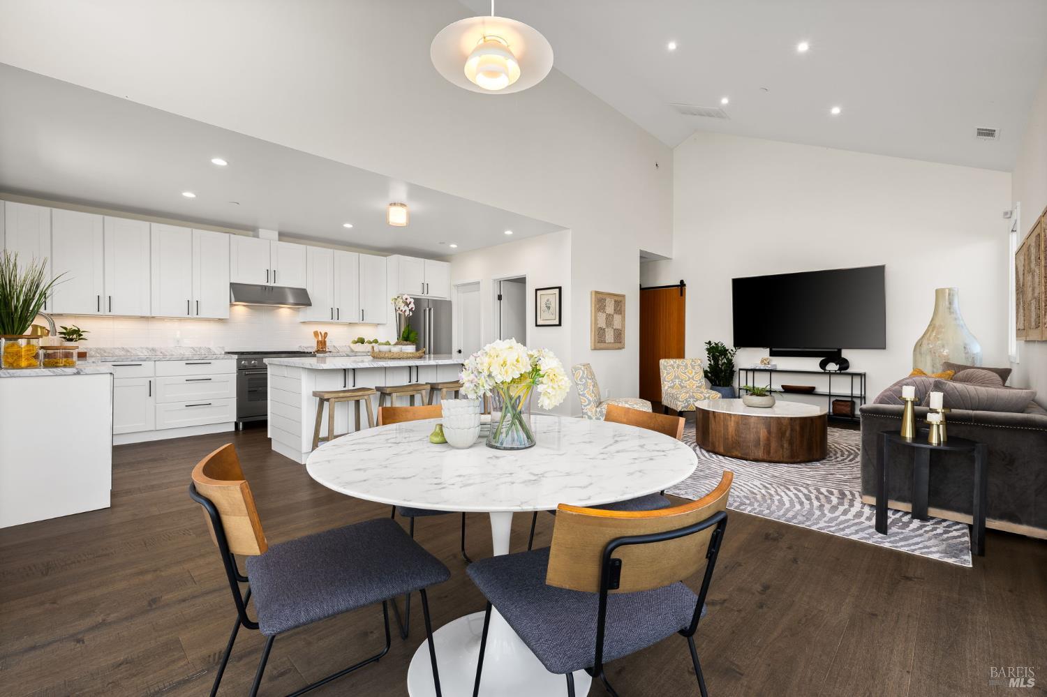 Detail Gallery Image 67 of 98 For 987 Mark West Springs Rd, Santa Rosa,  CA 95404 - 4 Beds | 4/4 Baths