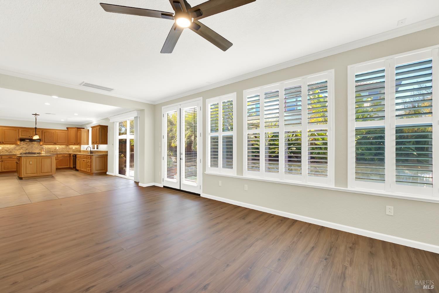 Detail Gallery Image 25 of 75 For 507 Topeka Ln, Vacaville,  CA 95687 - 5 Beds | 4 Baths