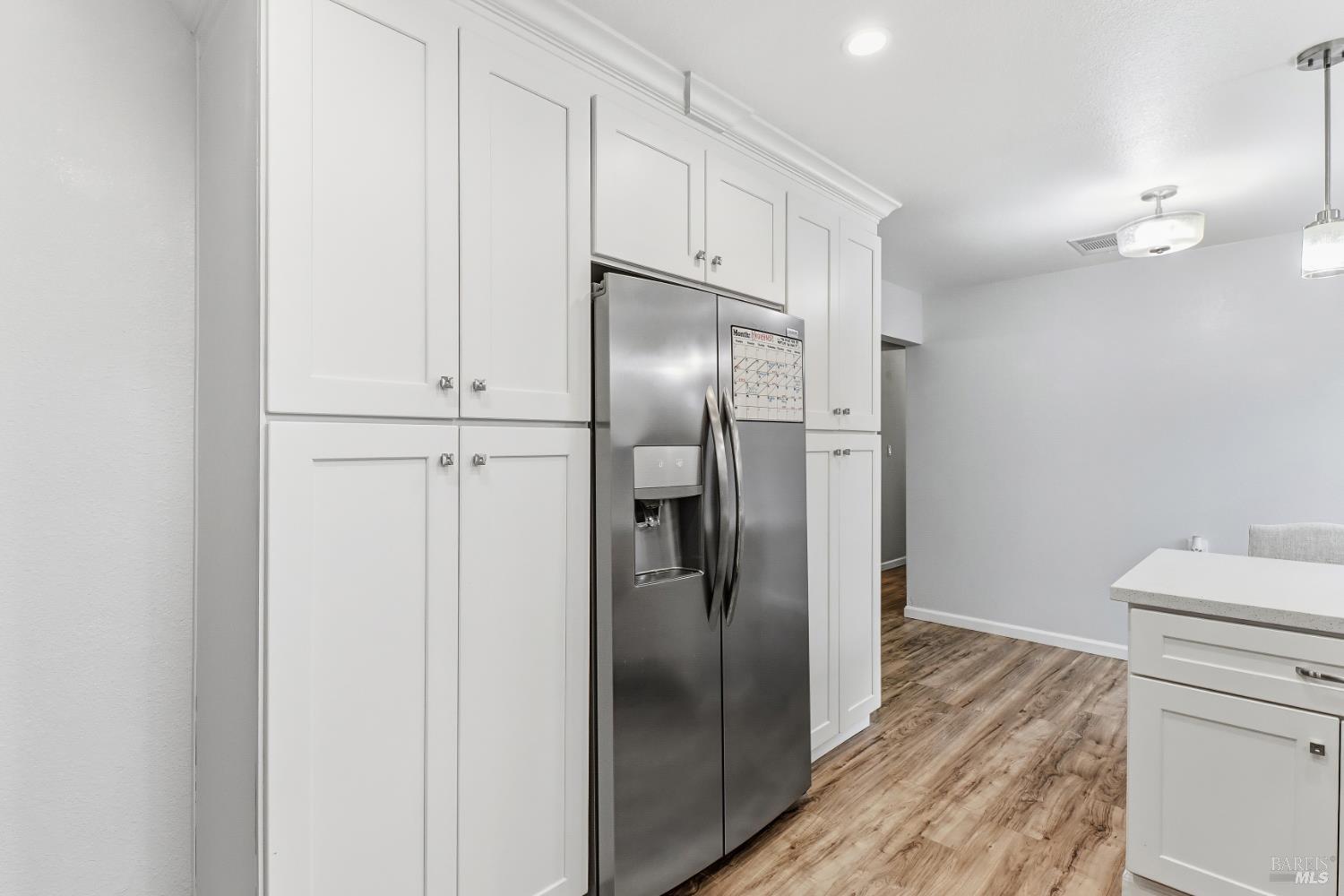 Detail Gallery Image 16 of 61 For 225 E Chestnut St, Dixon,  CA 95620 - 4 Beds | 3 Baths