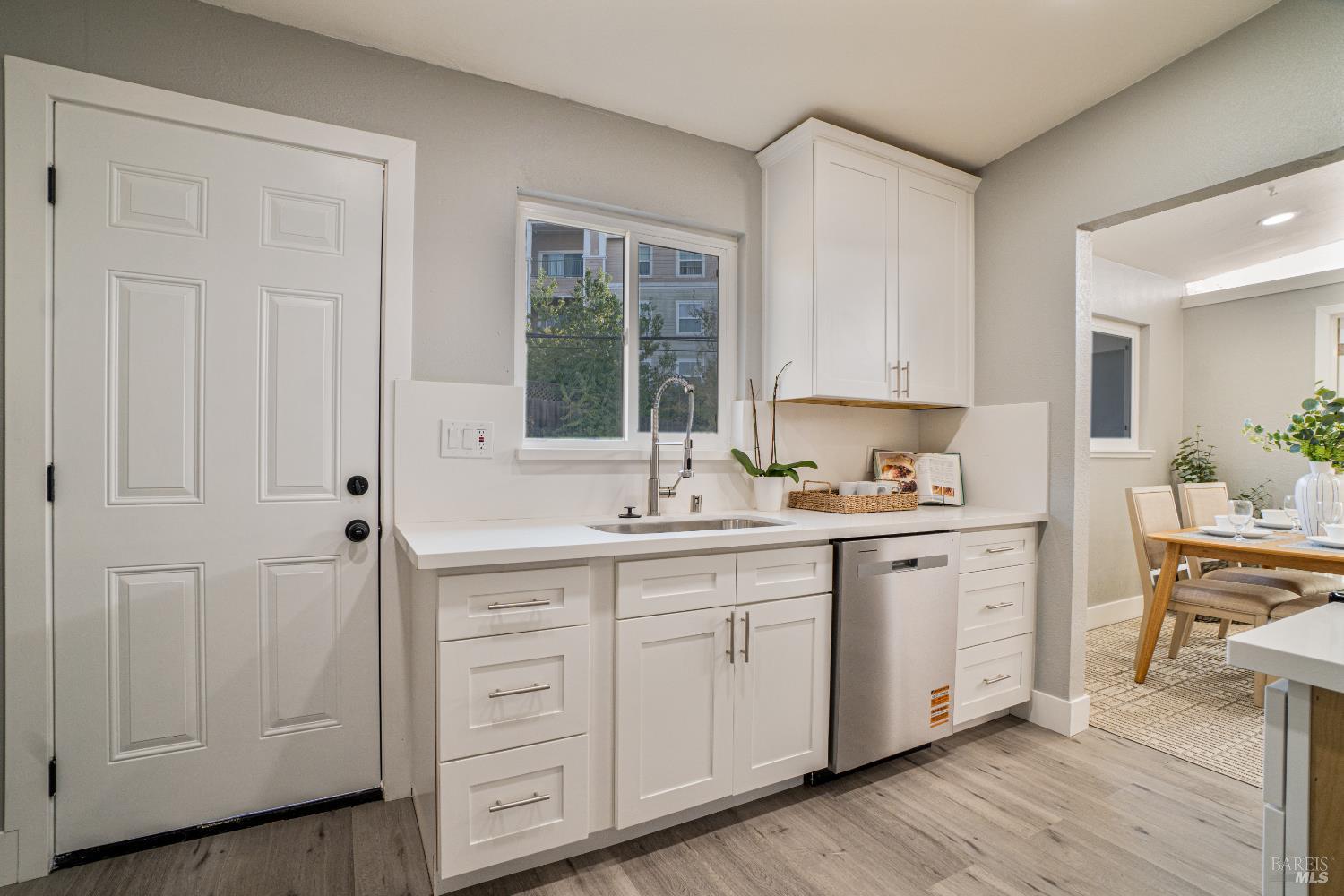 Detail Gallery Image 15 of 31 For 223 Wedgewood Ct, Vallejo,  CA 94591 - 3 Beds | 2 Baths