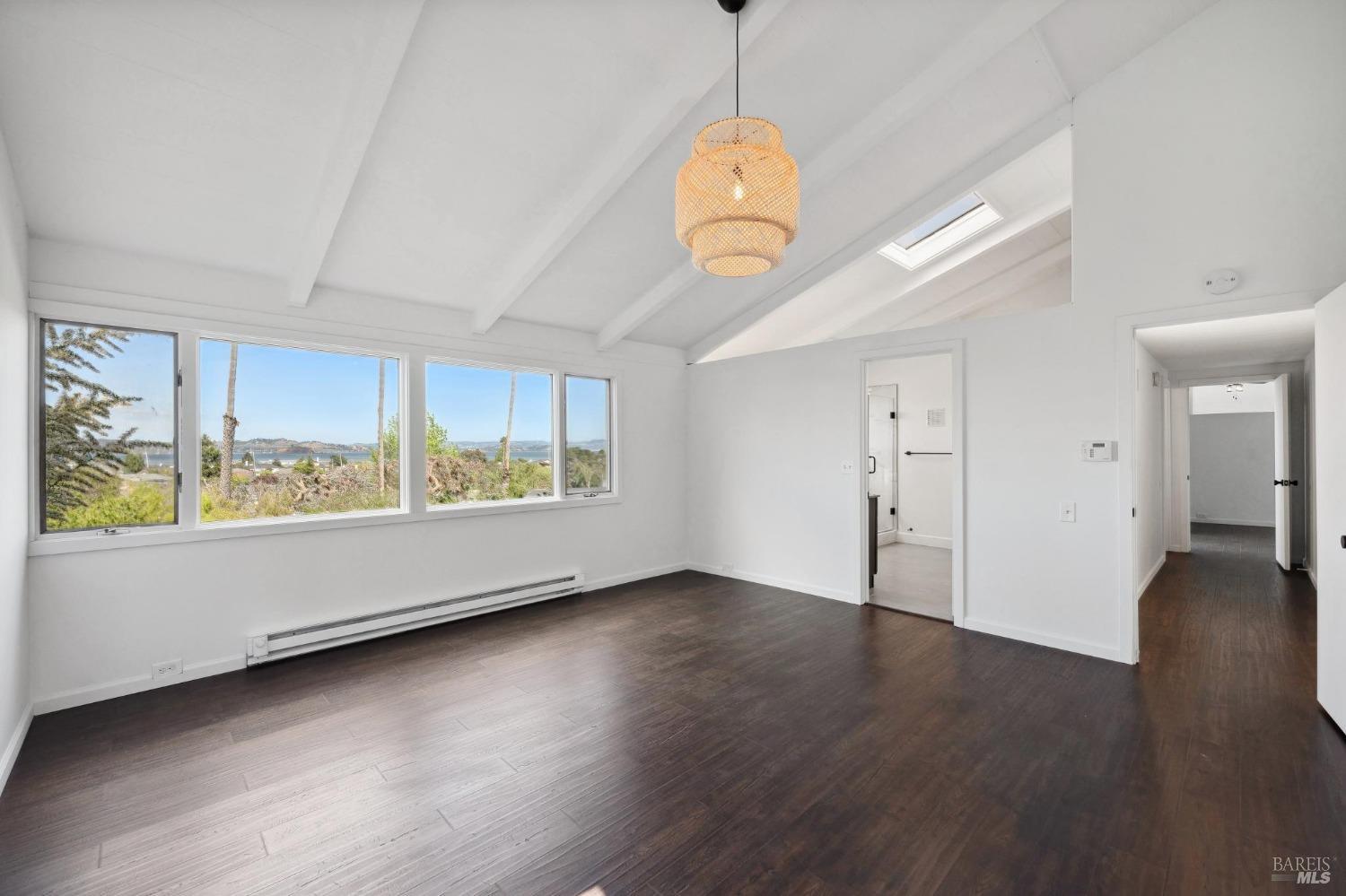 Detail Gallery Image 46 of 57 For 31 Antilles Way, Tiburon,  CA 94920 - 3 Beds | 2/1 Baths