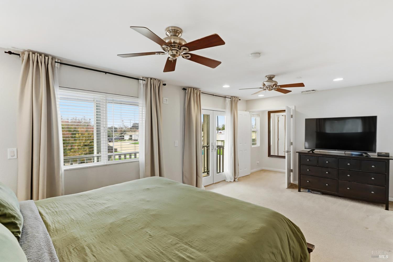 Detail Gallery Image 30 of 61 For 225 E Chestnut St, Dixon,  CA 95620 - 4 Beds | 3 Baths