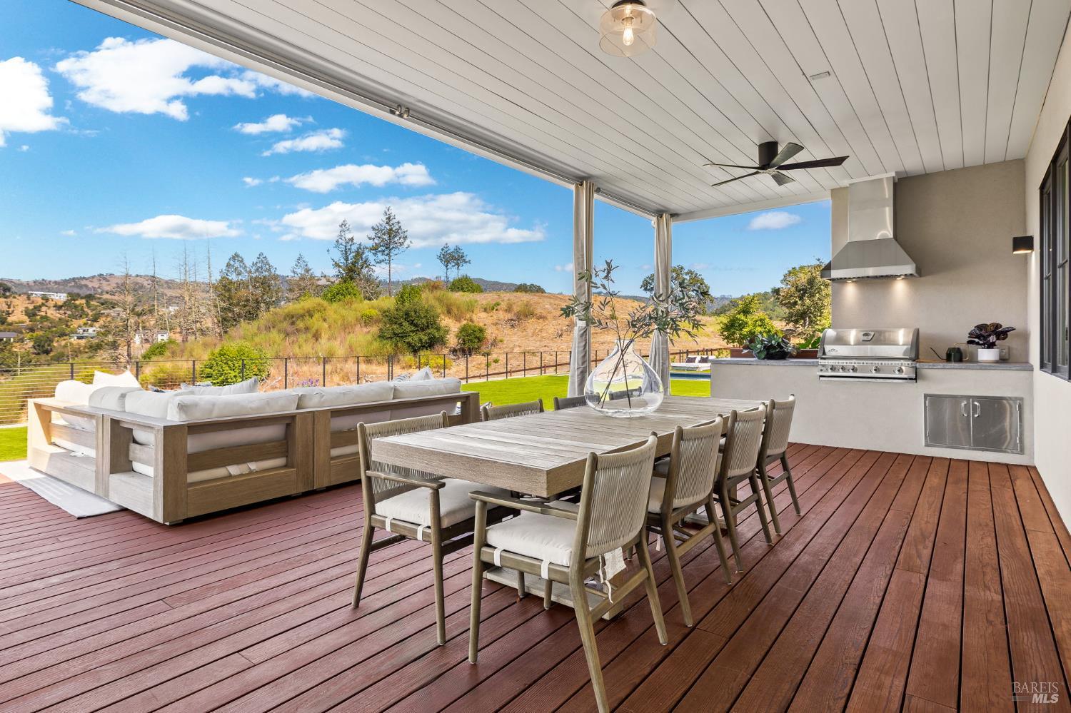 Detail Gallery Image 20 of 98 For 987 Mark West Springs Rd, Santa Rosa,  CA 95404 - 4 Beds | 4/4 Baths