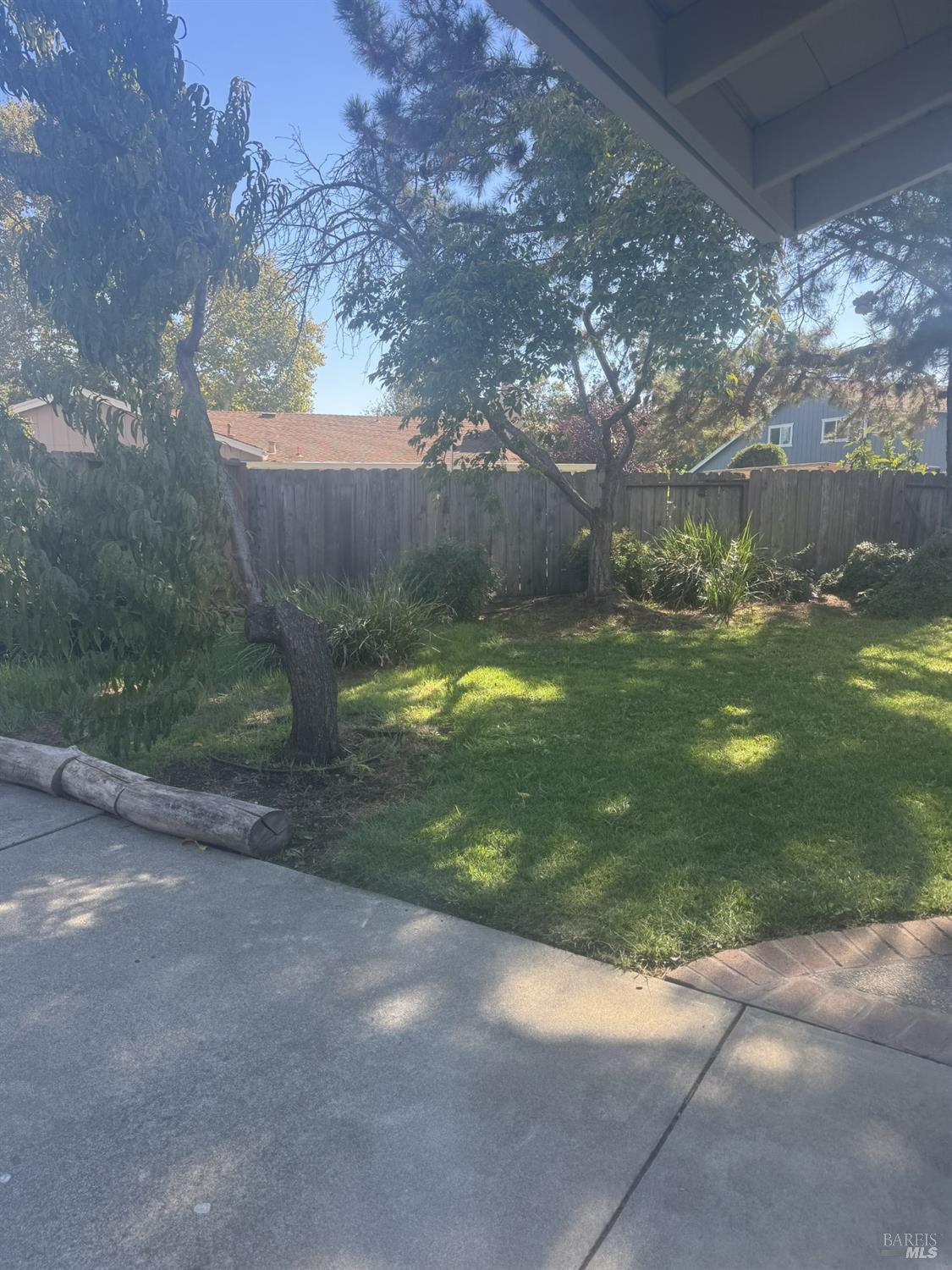 Detail Gallery Image 31 of 32 For 1411 Klamath Dr, Suisun City,  CA 94585 - 3 Beds | 2/1 Baths