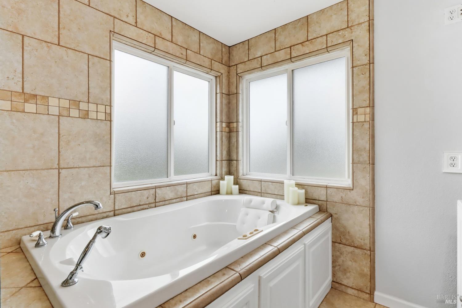 Detail Gallery Image 34 of 61 For 225 E Chestnut St, Dixon,  CA 95620 - 4 Beds | 3 Baths