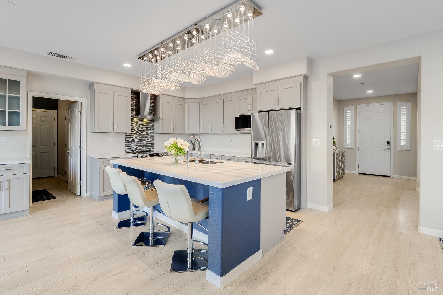 Detail Gallery Image 16 of 65 For 23 Castellina Cir, American Canyon,  CA 94503 - 4 Beds | 3 Baths