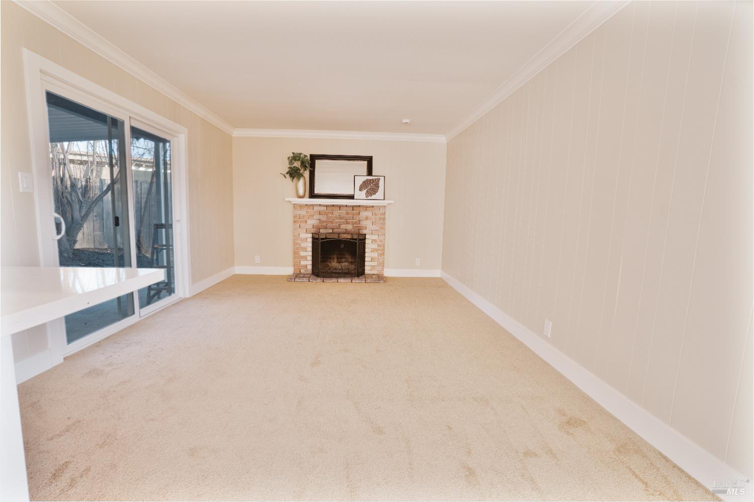 Detail Gallery Image 9 of 30 For 2034 Cambridge Dr, Fairfield,  CA 94533 - 3 Beds | 2 Baths