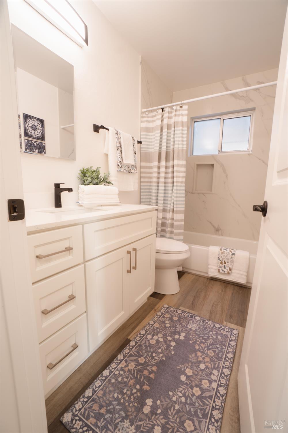 Detail Gallery Image 24 of 30 For 2034 Cambridge Dr, Fairfield,  CA 94533 - 3 Beds | 2 Baths