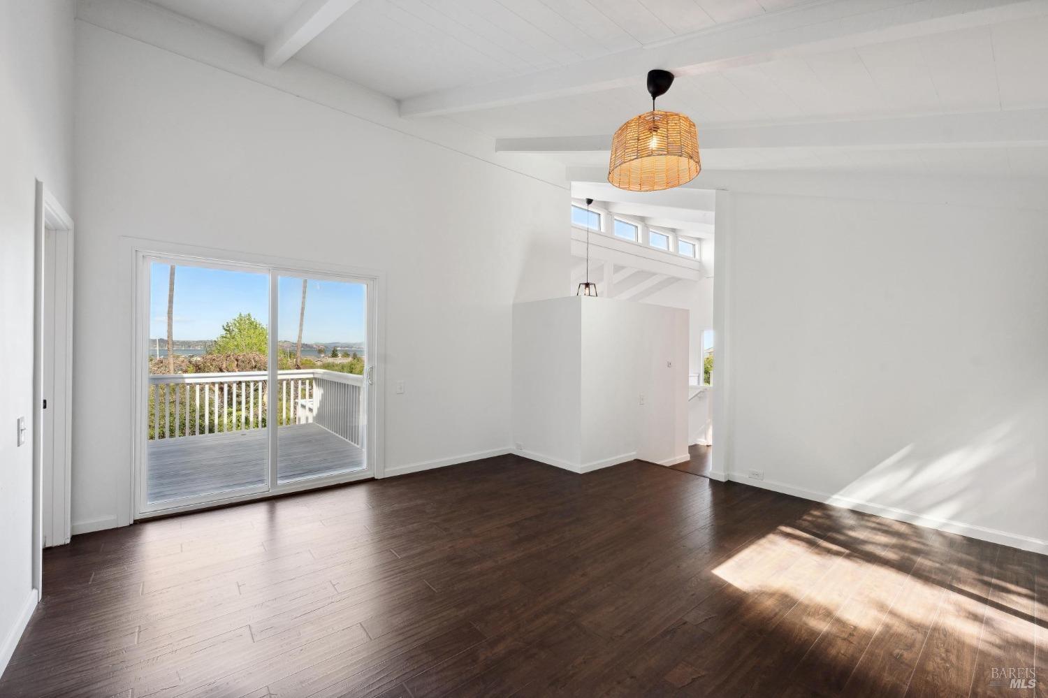 Detail Gallery Image 48 of 57 For 31 Antilles Way, Tiburon,  CA 94920 - 3 Beds | 2/1 Baths