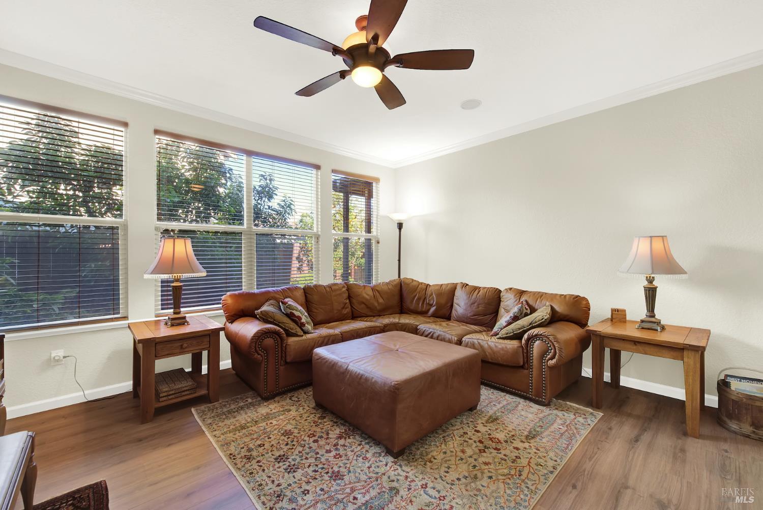 Detail Gallery Image 19 of 75 For 507 Topeka Ln, Vacaville,  CA 95687 - 5 Beds | 4 Baths