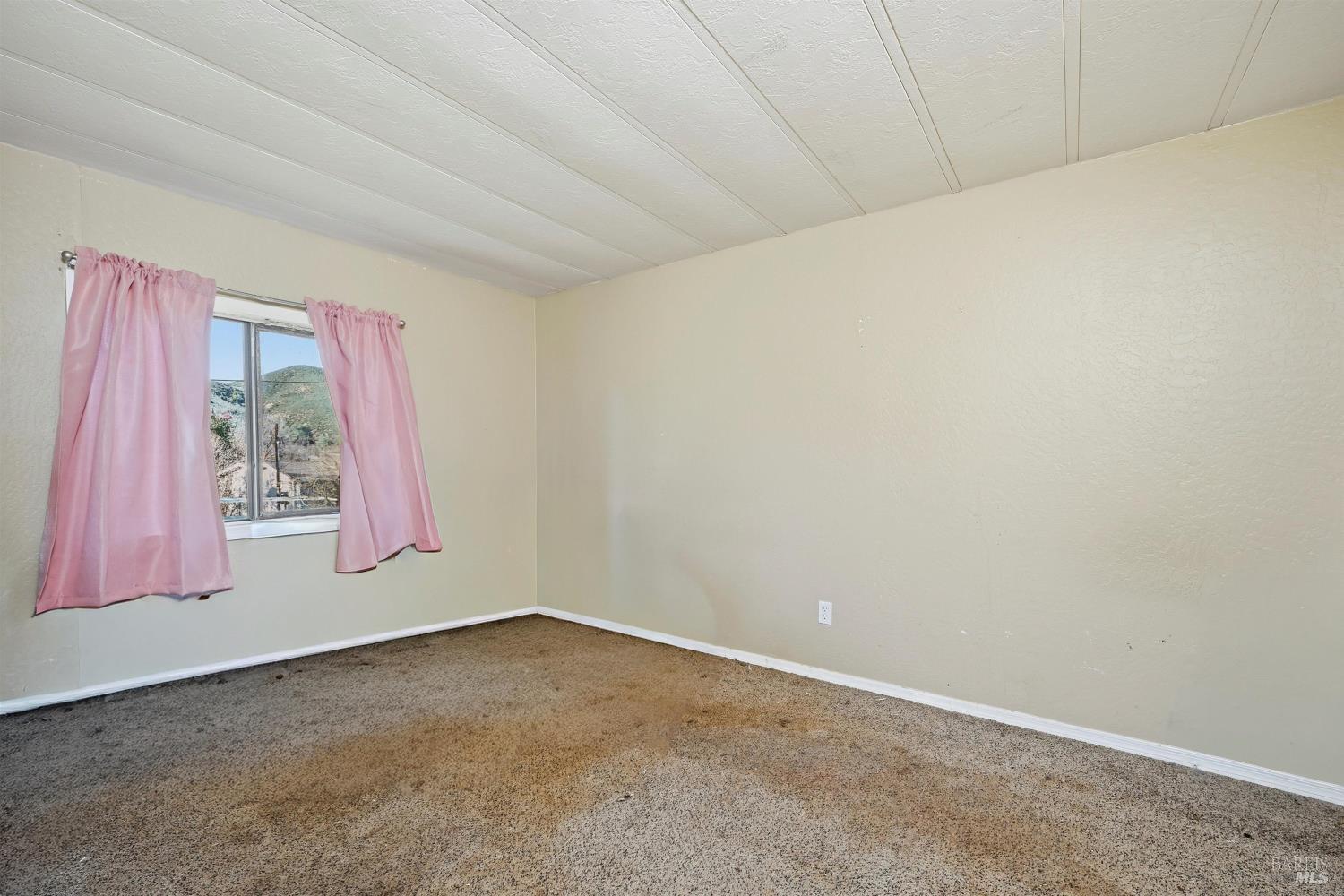 Detail Gallery Image 3 of 19 For 16553 Comanche Trl, Clearlake Oaks,  CA 95423 - 3 Beds | 2 Baths