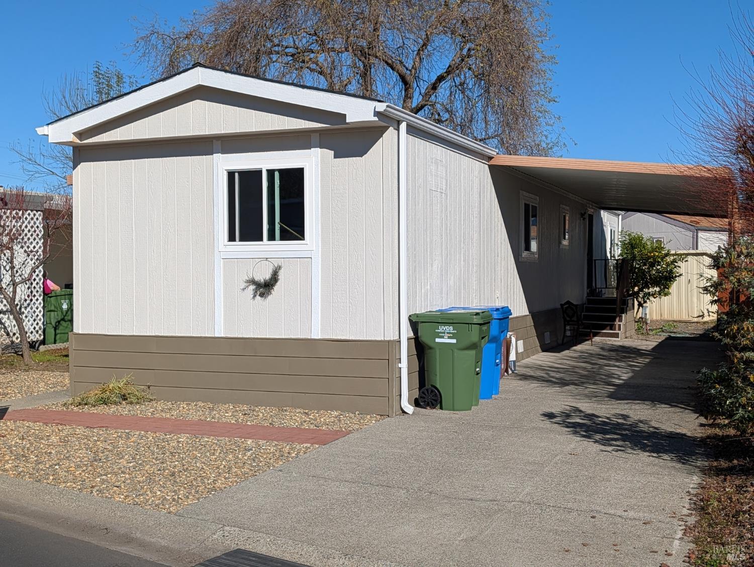 Detail Gallery Image 2 of 9 For 122 Burgundy Cir, Yountville,  CA 94599 - 2 Beds | 2 Baths