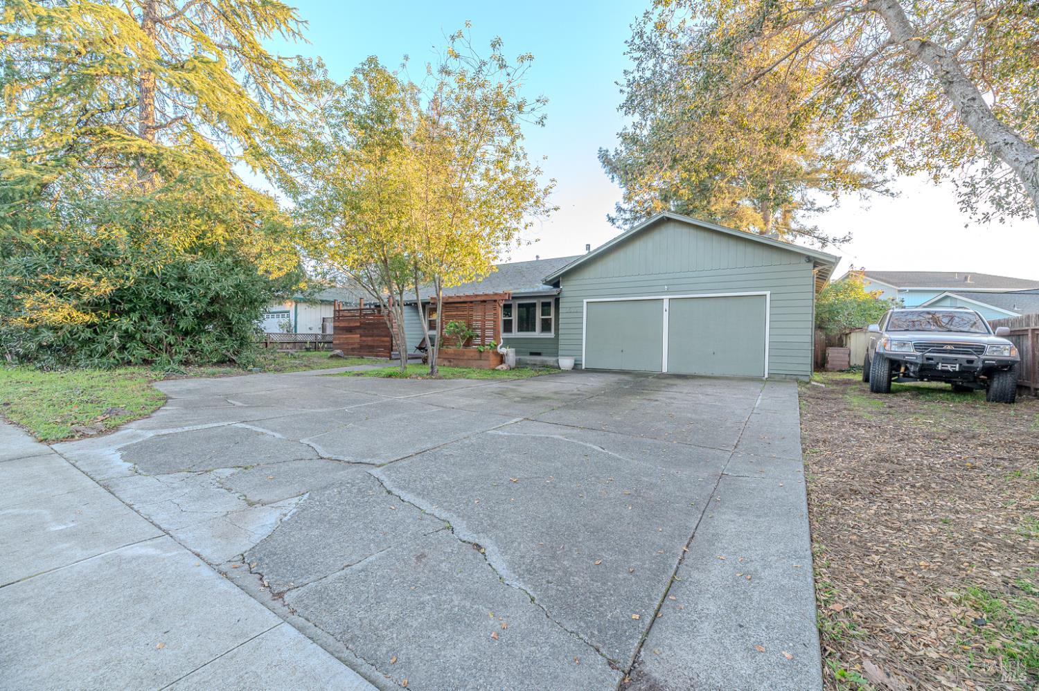 Detail Gallery Image 4 of 28 For 3532 Chanate Rd, Santa Rosa,  CA 95404 - 2 Beds | 1 Baths