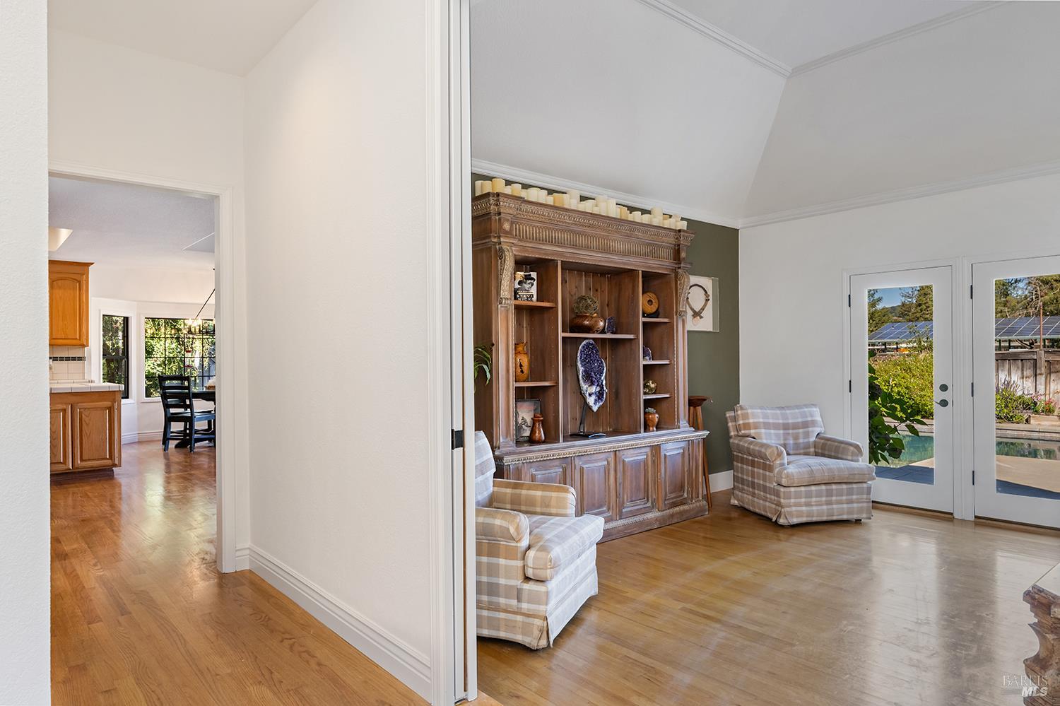 Detail Gallery Image 5 of 18 For 400 Eastin Dr, Sonoma,  CA 95476 - 3 Beds | 2 Baths