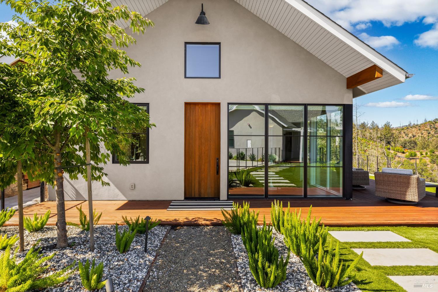 Detail Gallery Image 65 of 98 For 987 Mark West Springs Rd, Santa Rosa,  CA 95404 - 4 Beds | 4/4 Baths