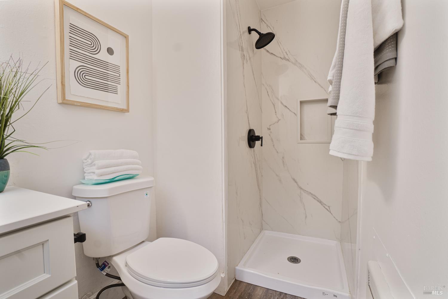 Detail Gallery Image 20 of 30 For 2034 Cambridge Dr, Fairfield,  CA 94533 - 3 Beds | 2 Baths