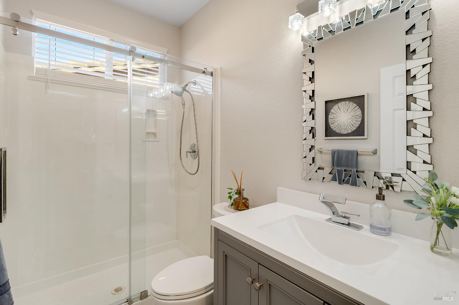 Detail Gallery Image 22 of 65 For 23 Castellina Cir, American Canyon,  CA 94503 - 4 Beds | 3 Baths