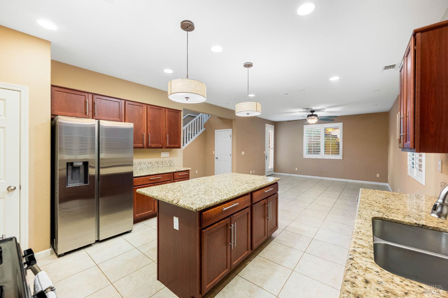 Detail Gallery Image 11 of 51 For 5300 Finkas Ln, Fairfield,  CA 94533 - 3 Beds | 2/1 Baths