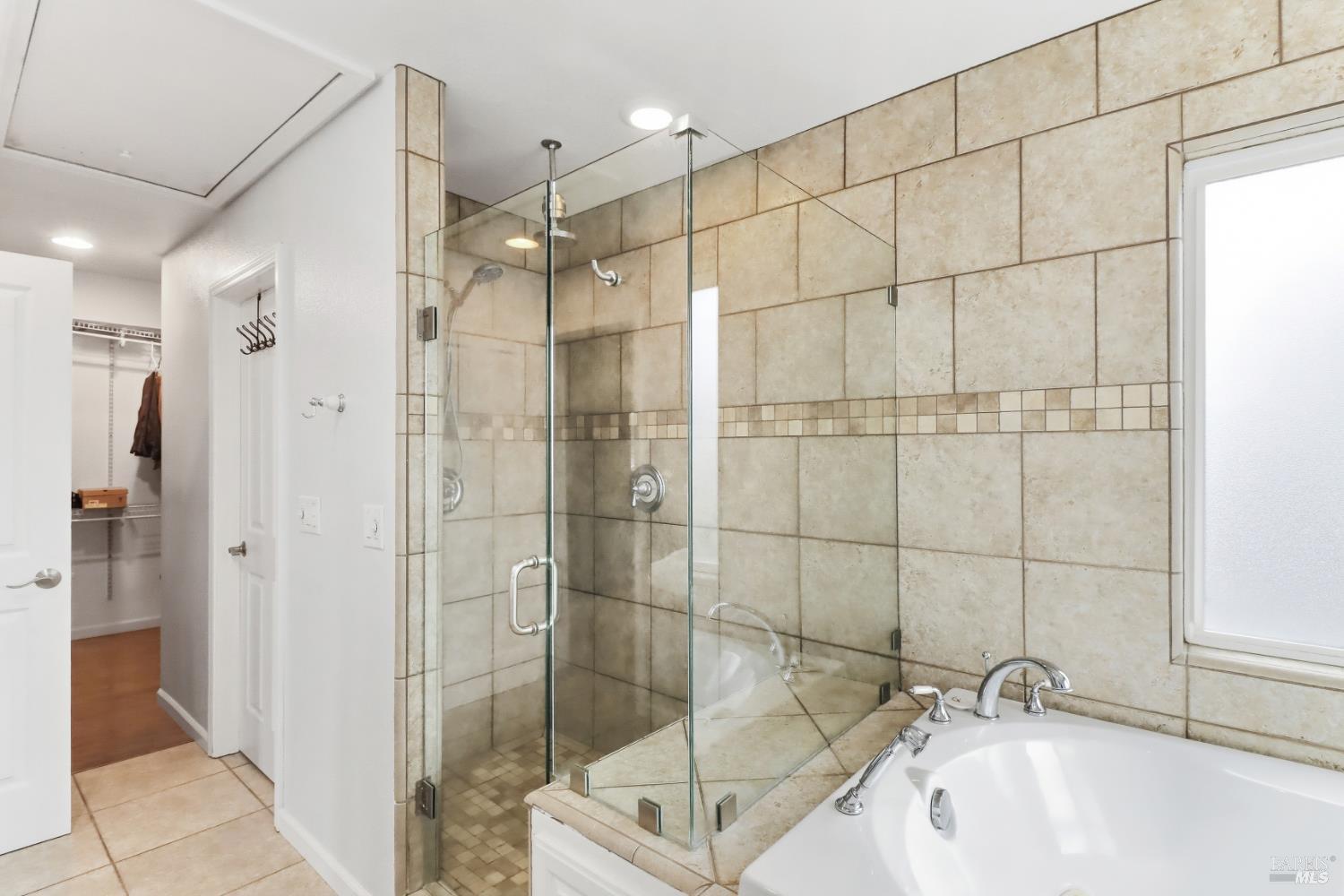 Detail Gallery Image 33 of 61 For 225 E Chestnut St, Dixon,  CA 95620 - 4 Beds | 3 Baths