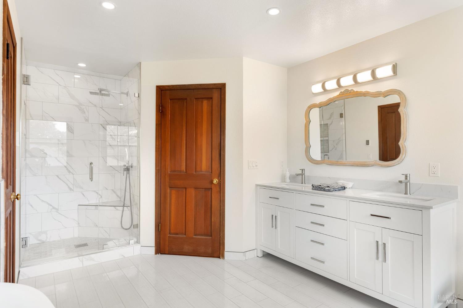 Detail Gallery Image 25 of 50 For 105 Serres Dr, Sonoma,  CA 95476 - 5 Beds | 3/1 Baths