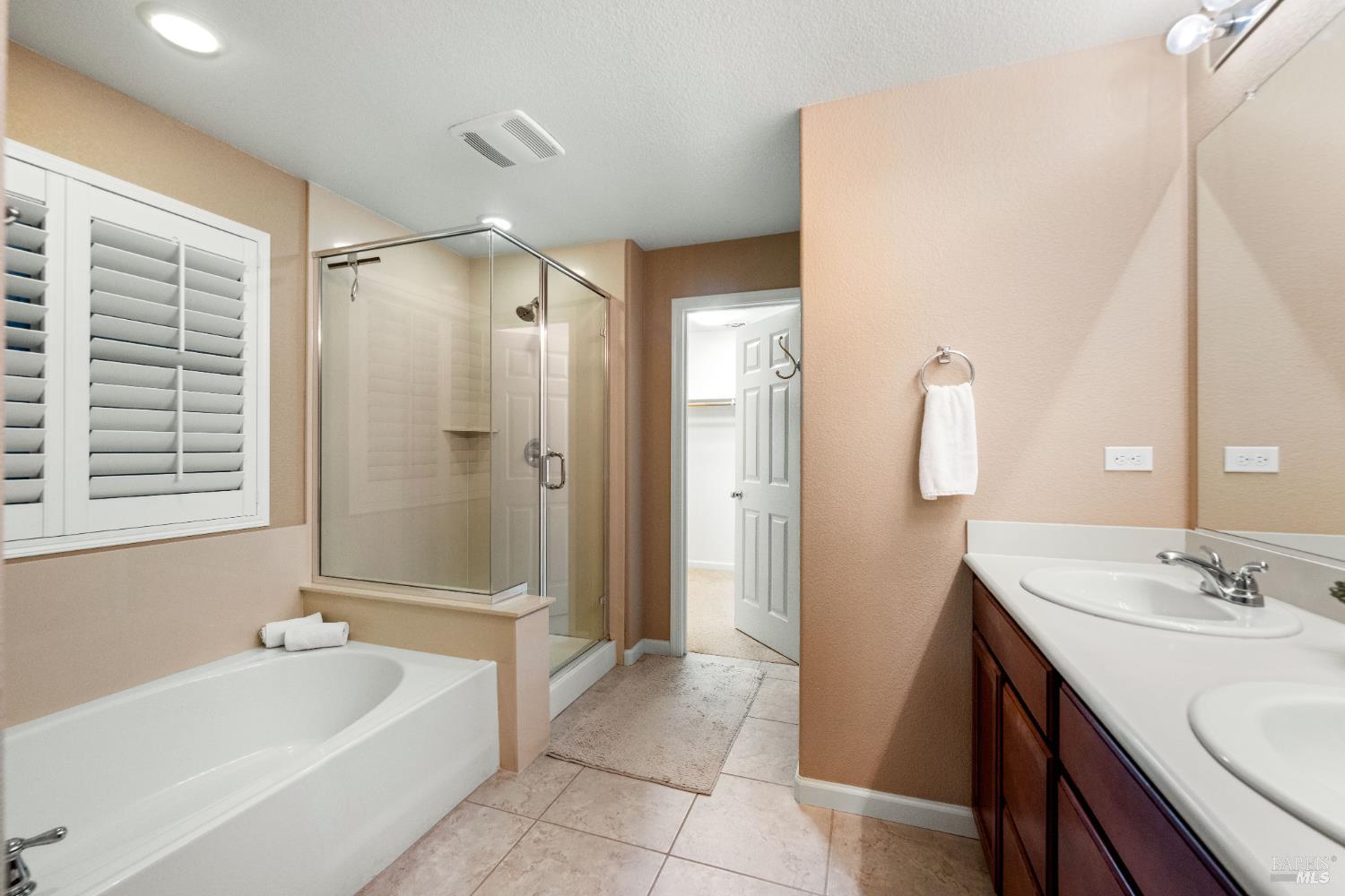 Detail Gallery Image 28 of 51 For 5300 Finkas Ln, Fairfield,  CA 94533 - 3 Beds | 2/1 Baths