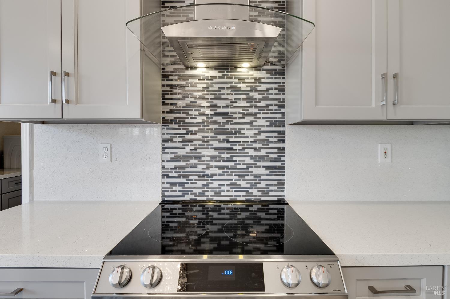 Detail Gallery Image 20 of 65 For 23 Castellina Cir, American Canyon,  CA 94503 - 4 Beds | 3 Baths