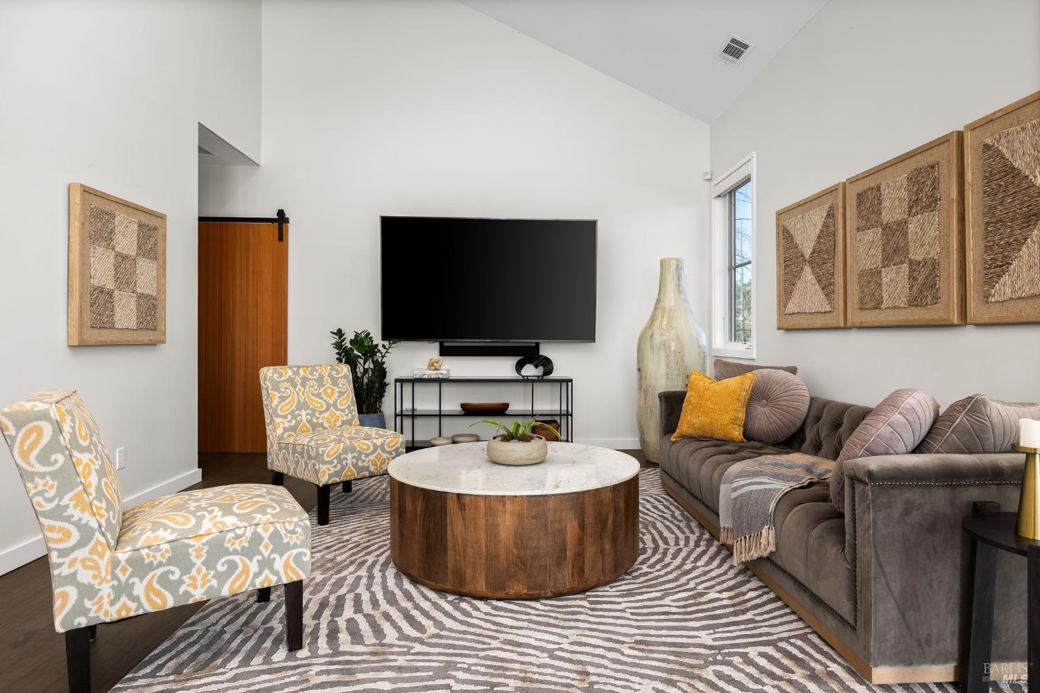 Detail Gallery Image 69 of 98 For 987 Mark West Springs Rd, Santa Rosa,  CA 95404 - 4 Beds | 4/4 Baths