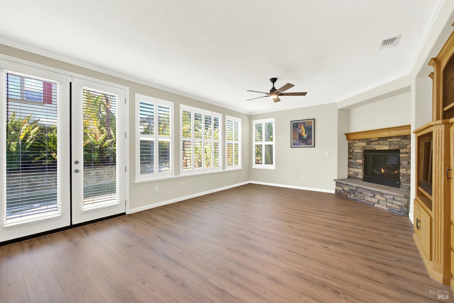 Detail Gallery Image 22 of 75 For 507 Topeka Ln, Vacaville,  CA 95687 - 5 Beds | 4 Baths