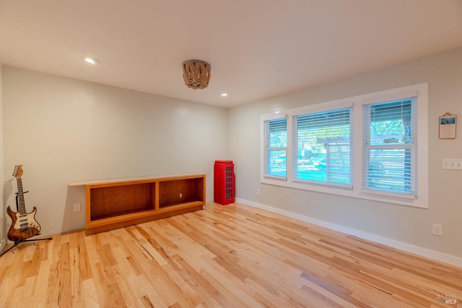 Detail Gallery Image 13 of 28 For 3532 Chanate Rd, Santa Rosa,  CA 95404 - 2 Beds | 1 Baths